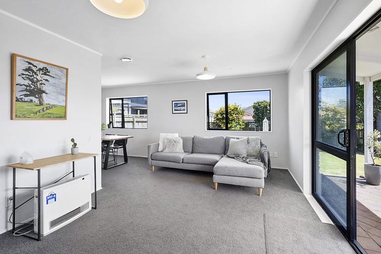 Photo of property in 26c Richmond Street, Fitzroy, New Plymouth, 4312