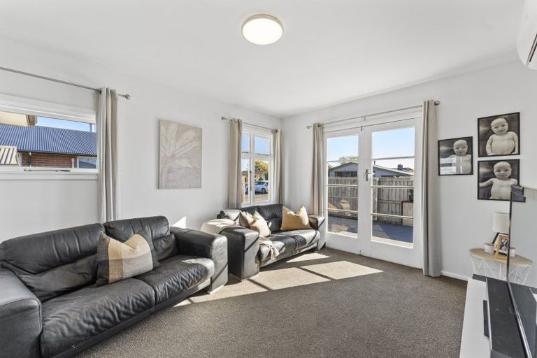 Photo of property in 69 Johns Road, Rangiora, 7400