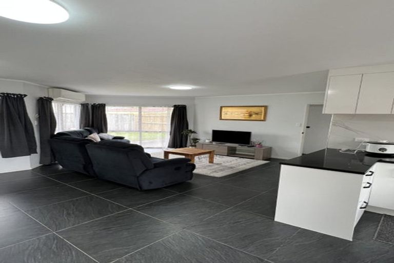 Photo of property in 2/6 Taka Street, Takanini, 2112