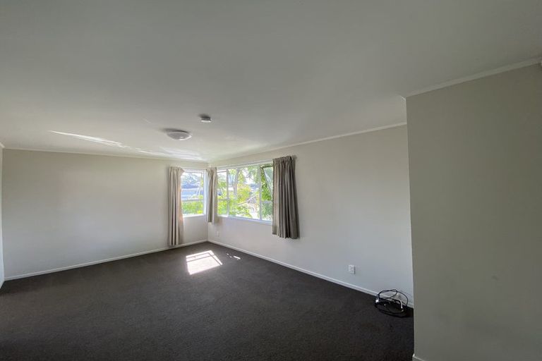 Photo of property in 21 Orly Avenue, Mangere, Auckland, 2022