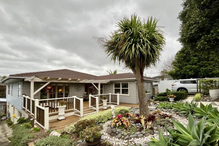 Photo of property in 73 Angelo Avenue, Howick, Auckland, 2014