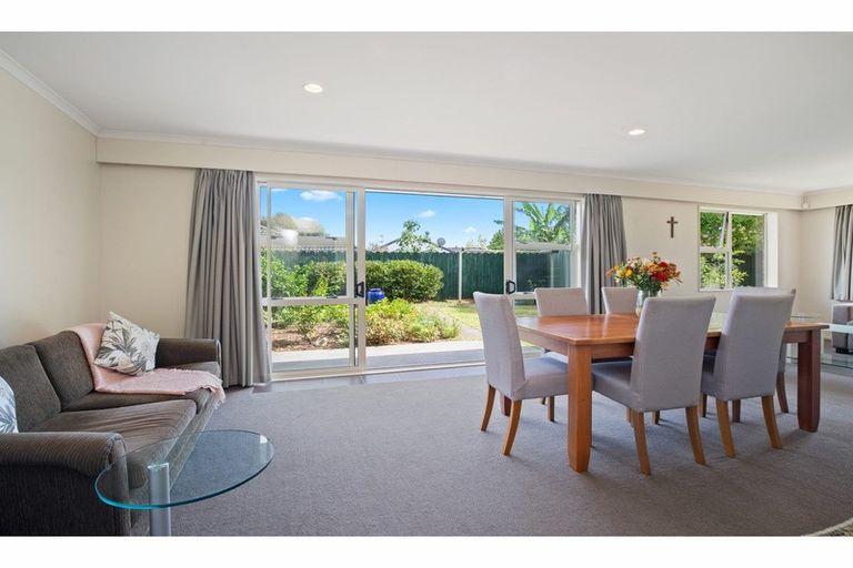 Photo of property in 20 Lime Crescent, Papakura, 2110