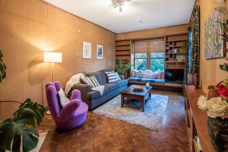 Photo of property in 43 Bidwill Street, Mount Cook, Wellington, 6021