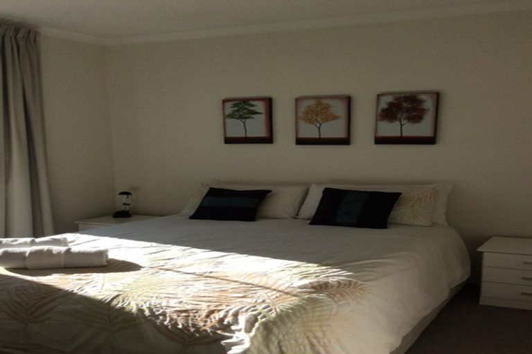 Photo of property in 44 Country Club Terrace, Northwood, Christchurch, 8051