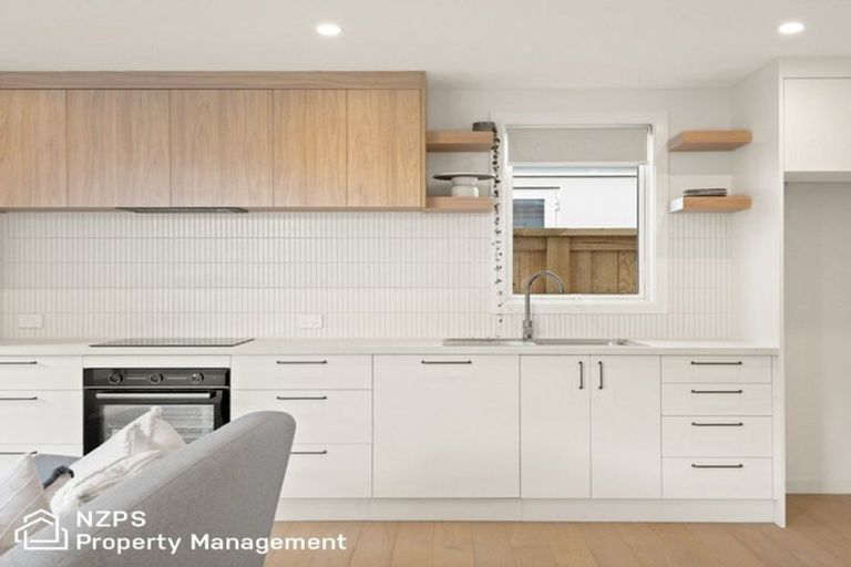 Photo of property in 6-d Berwick Street, Mosgiel, 9024