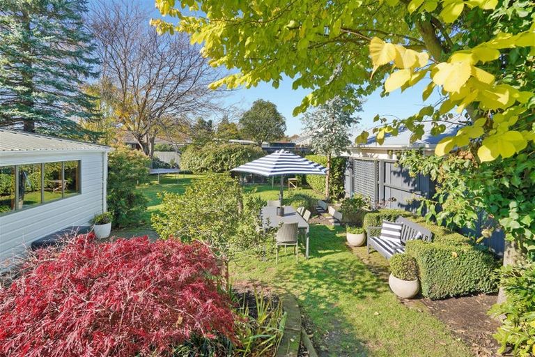 Photo of property in 42 Cutts Road, Russley, Christchurch, 8042