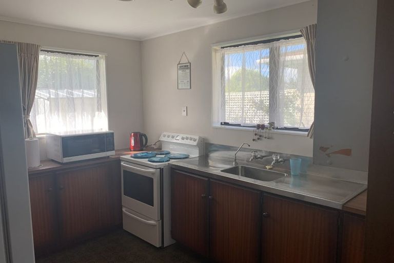 Photo of property in 43 Skerman Street, Marton, 4710