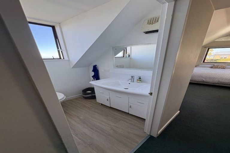 Photo of property in 21 Kenmure Road, Belleknowes, Dunedin, 9011