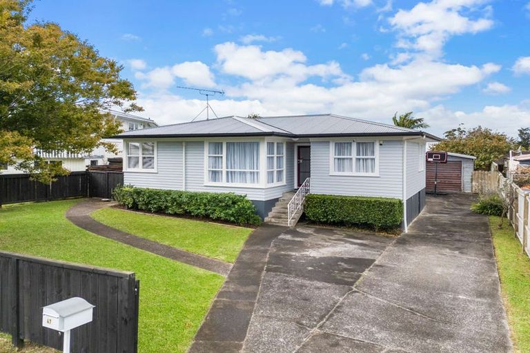 Photo of property in 47 Megan Avenue, Pakuranga Heights, Auckland, 2010