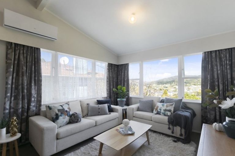 Photo of property in 30b Isabel Grove, Wainuiomata, Lower Hutt, 5014