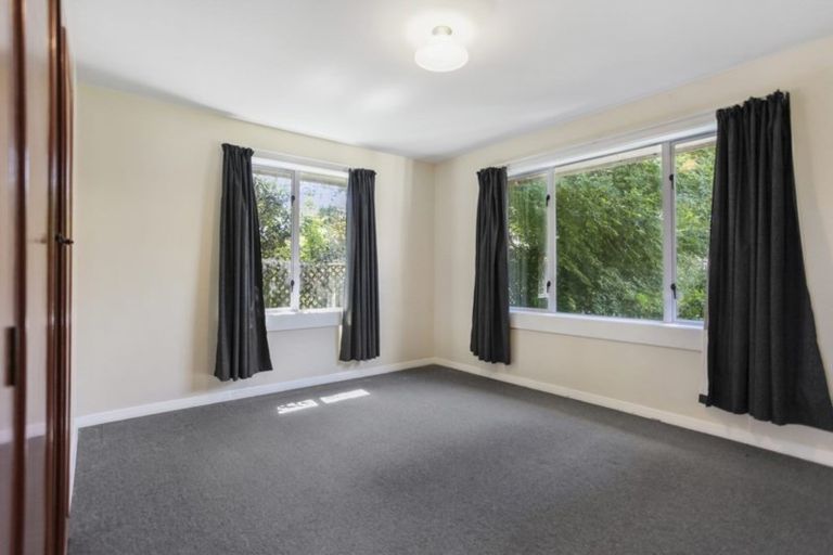 Photo of property in 84 Winters Road, Redwood, Christchurch, 8051