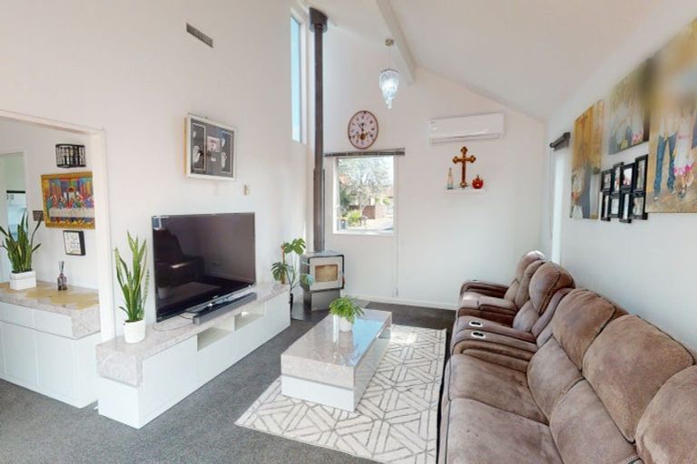 Photo of property in 30 Terry Crescent, Milson, Palmerston North, 4414
