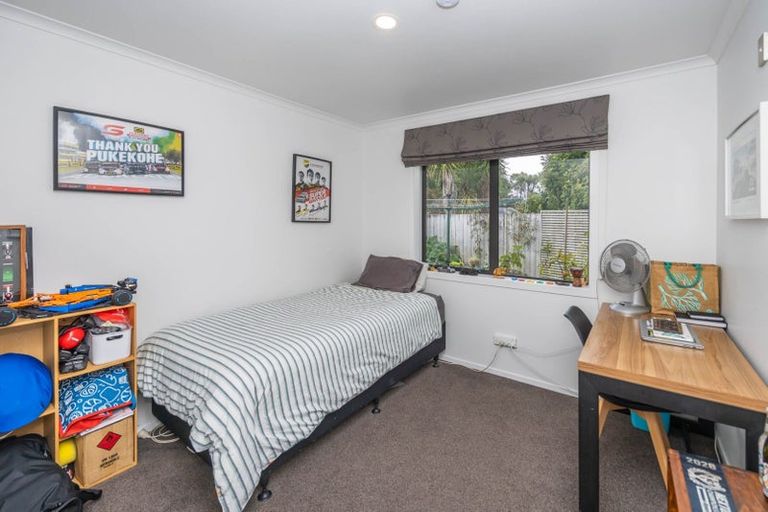 Photo of property in 42 Nielsen Gardens, Rototuna, Hamilton, 3210