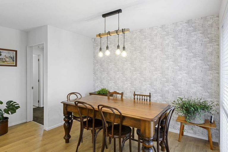 Photo of property in 18 Raptor Street, Rolleston, 7615