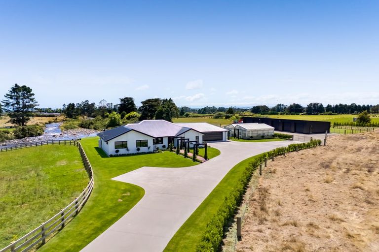 Photo of property in 90 Peters Road, Kaimiro, Inglewood, 4386