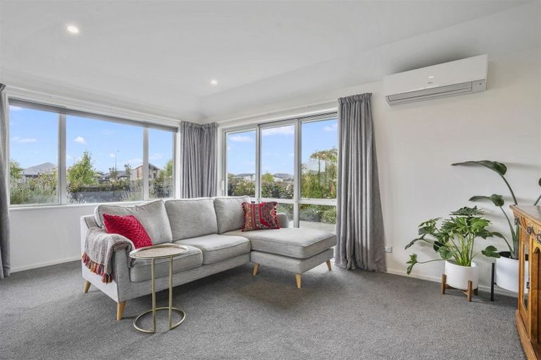 Photo of property in 10 Lawrence Drive, Rolleston, 7614