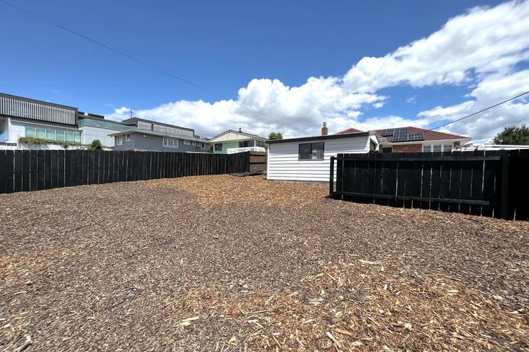 Photo of property in 8 Daytona Road, Henderson, Auckland, 0610