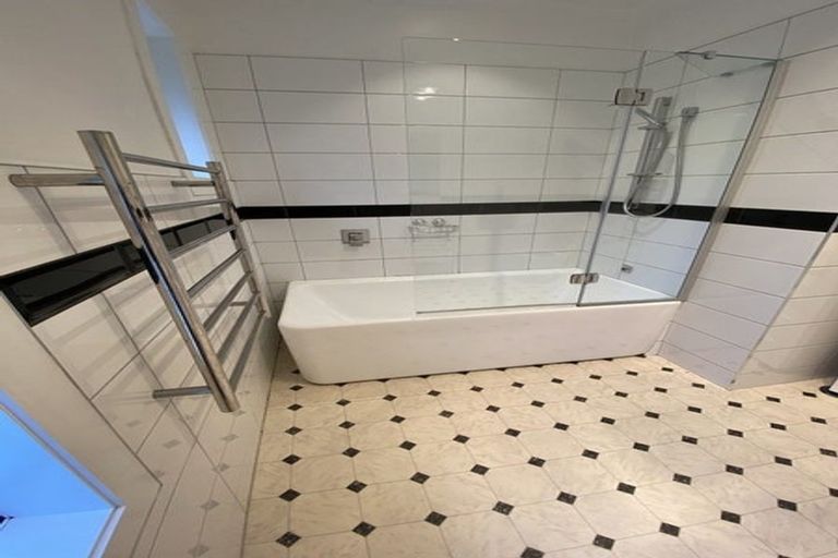 Photo of property in 125 Forfar Street, Clyde Hill, Dunedin, 9011