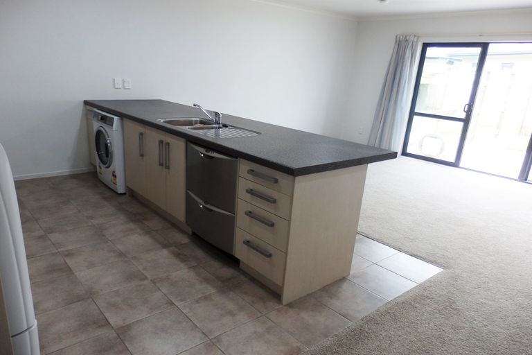 Photo of property in 6 Libby Crescent, Cambridge, 3434