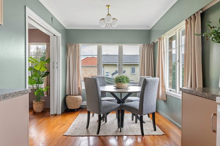 Photo of property in 17 Waipa Esplanade, Ngaruawahia, 3720