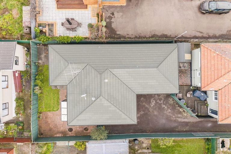 Photo of property in 2/25 Vincent Street, Waterloo, Lower Hutt, 5011