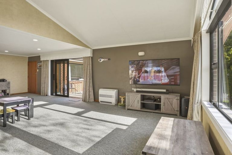 Photo of property in 54 Wilson Road, Balclutha, 9230