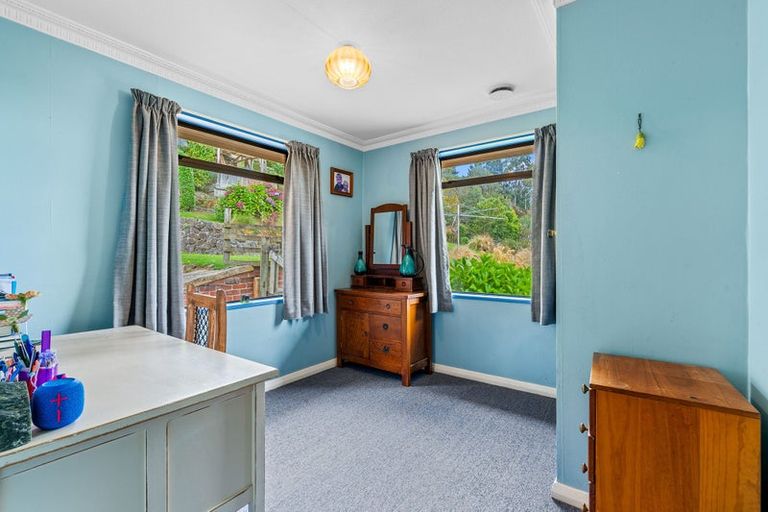Photo of property in 84 Hocken Street, Kenmure, Dunedin, 9011