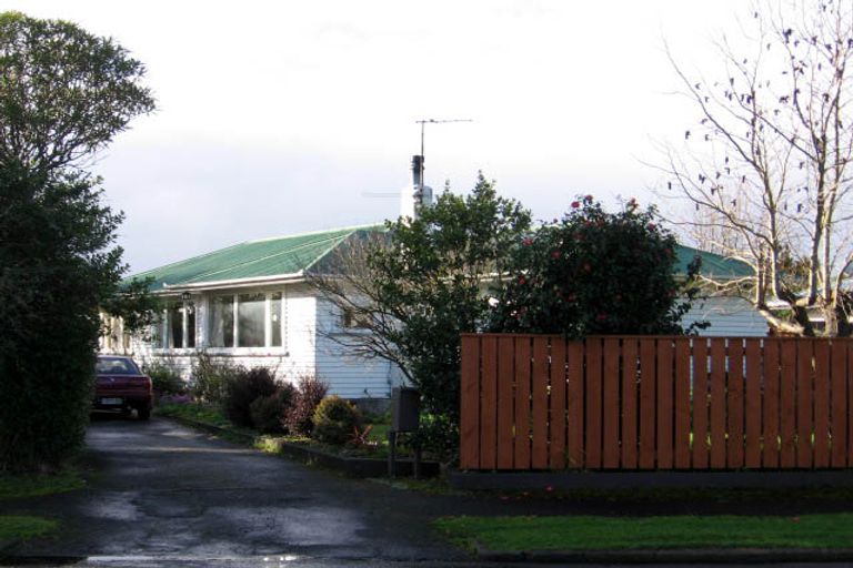 Photo of property in 8 Coddington Crescent, Masterton, 5810
