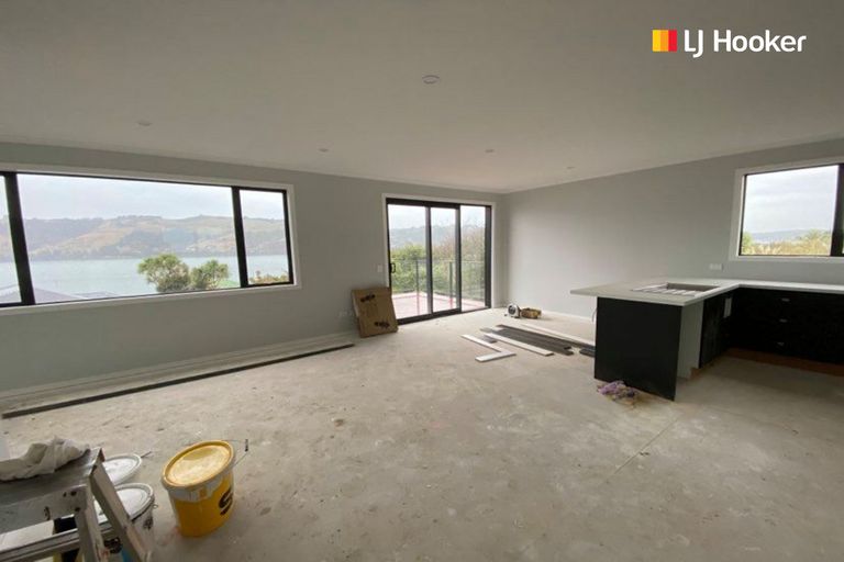 Photo of property in 7a Athol Place, Ravensbourne, Dunedin, 9022