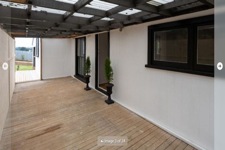 Photo of property in 1a Ropata Street, Hawera, 4610