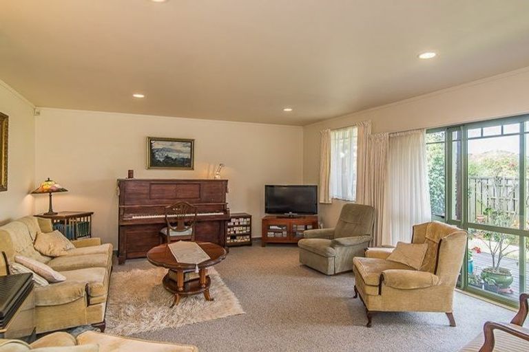 Photo of property in 93 Langdale Avenue, Paraparaumu, 5032