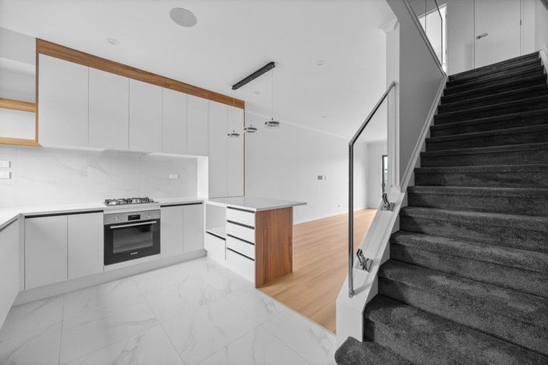 Photo of property in 117 Otuwairoa Esplanade, Opaheke, 2113