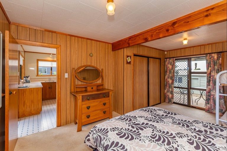 Photo of property in 5 Rua Avenue, Waitarere Beach, Levin, 5510