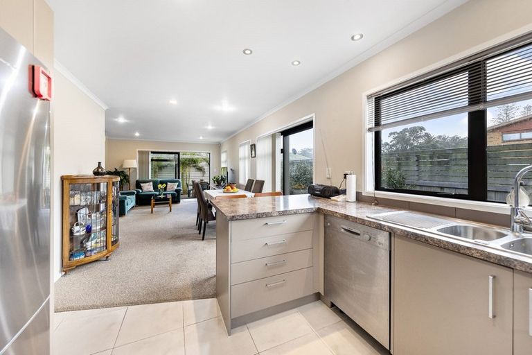 Photo of property in 2/456 Hibiscus Coast Highway, Orewa, 0931