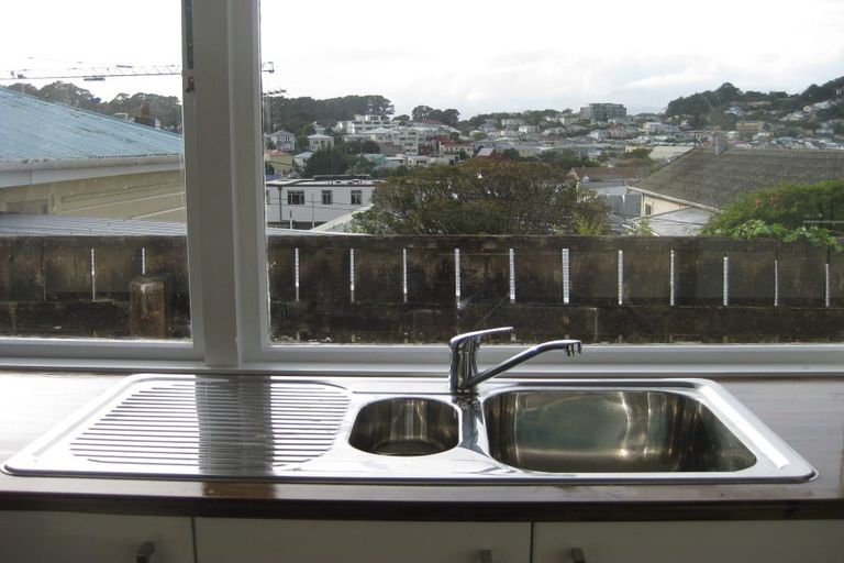 Photo of property in 3/23 Hall Street, Newtown, Wellington, 6021