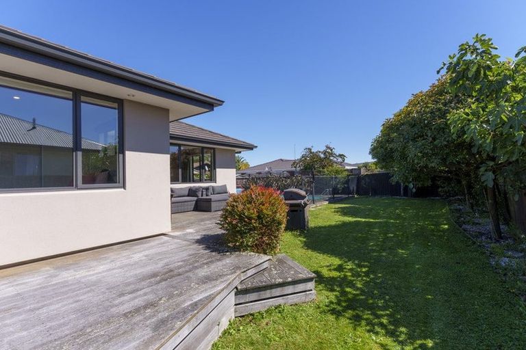Photo of property in 48 Reginald Street, Burwood, Christchurch, 8083