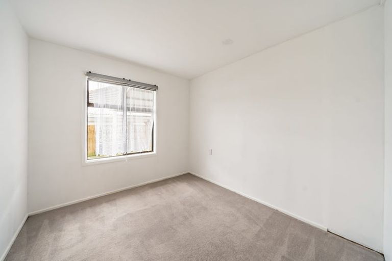Photo of property in 43 Donnelley Drive, Wainuiomata, Lower Hutt, 5014