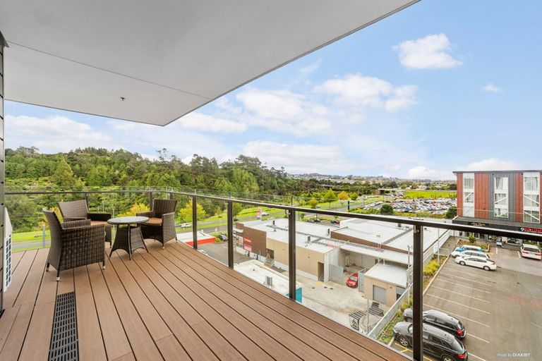 Photo of property in 317/3 Kaipiho Lane, Albany, Auckland, 0632