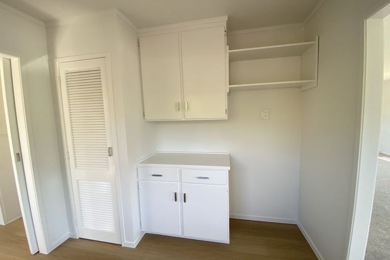 Photo of property in 1/6 Philson Terrace, Browns Bay, Auckland, 0630