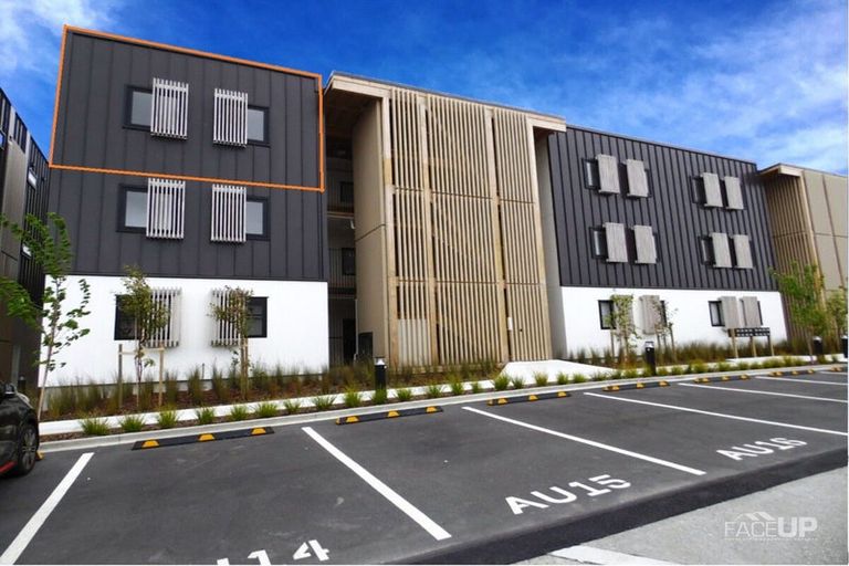 Photo of property in 9/165 Hobsonville Point Road, Hobsonville, Auckland, 0616