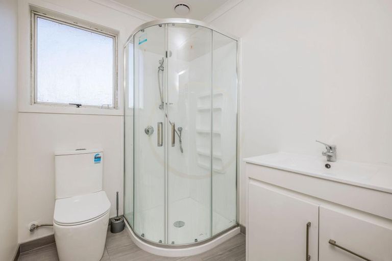 Photo of property in 104c Wordsworth Road, Manurewa, Auckland, 2102