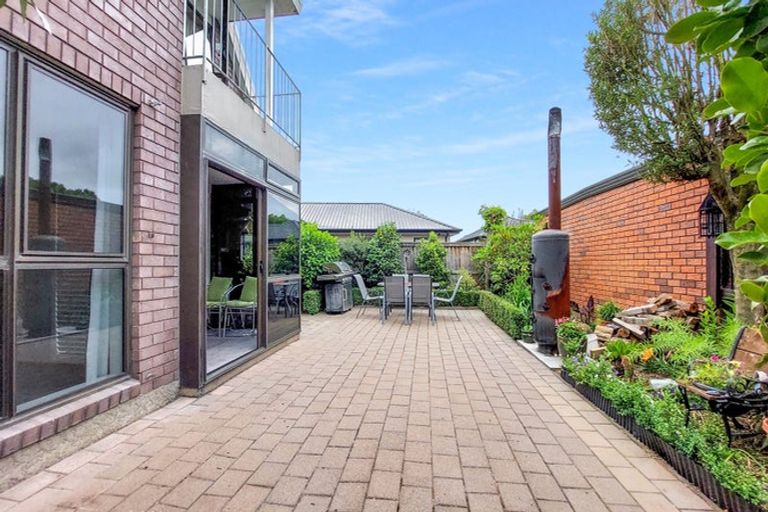 Photo of property in 14 Strauss Place, Somerfield, Christchurch, 8024