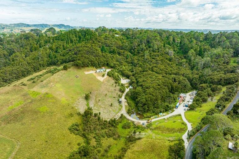 Photo of property in 22-30 Kay Road, Swanson, Auckland, 0614