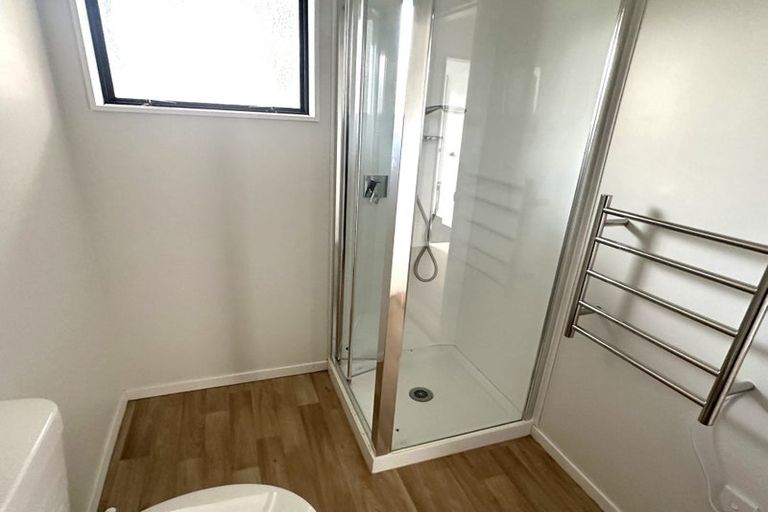 Photo of property in 5a Becker Way, Karori, Wellington, 6012