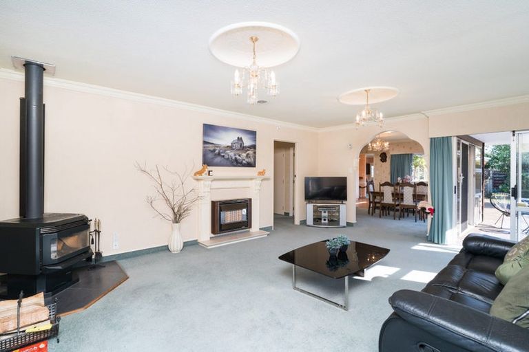 Photo of property in 54 Pencarrow Street, Highbury, Palmerston North, 4412