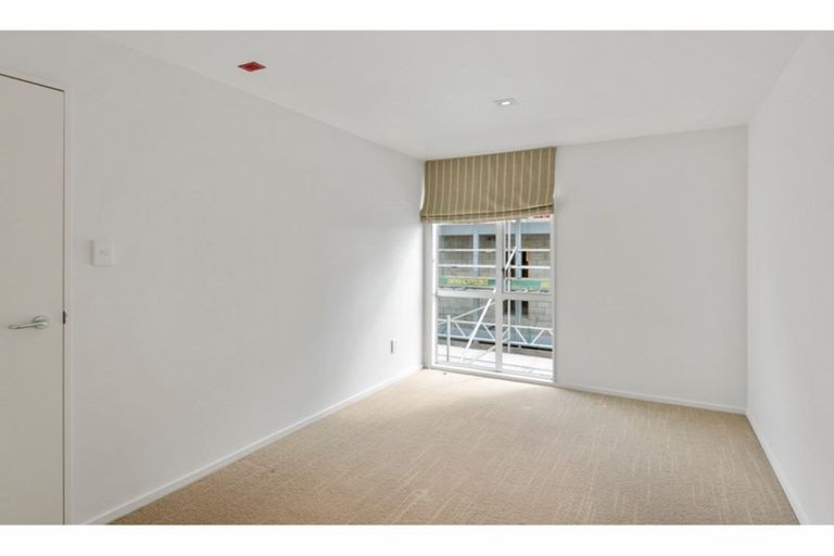 Photo of property in 8/32 Cranmer Square, Christchurch Central, Christchurch, 8013
