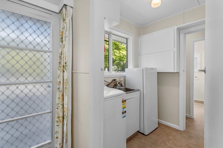 Photo of property in 31 Fovant Street, Russley, Christchurch, 8042