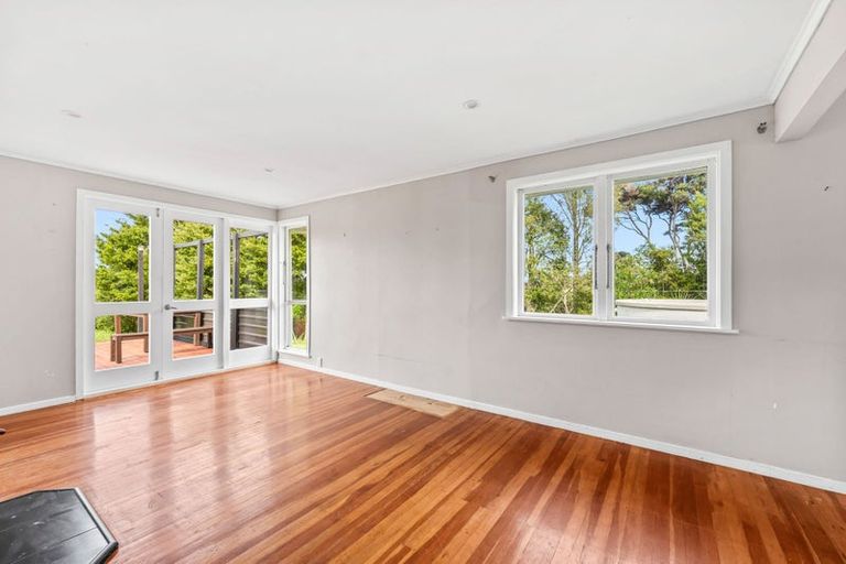 Photo of property in 308b Arapaoa Road, Tinopai, Matakohe, 0593