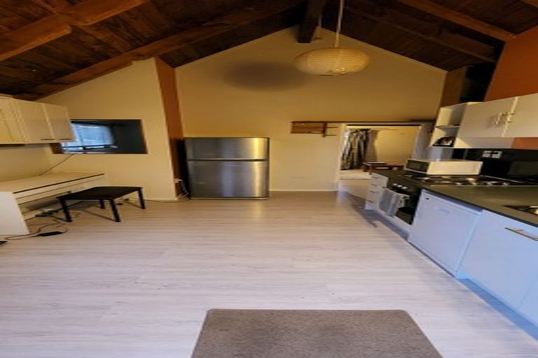 Photo of property in 48 Glengarry Road, Glen Eden, Auckland, 0602