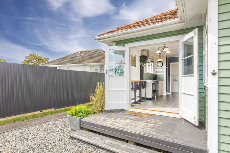 Photo of property in 2 Mccarthy Terrace, Waipukurau, 4200